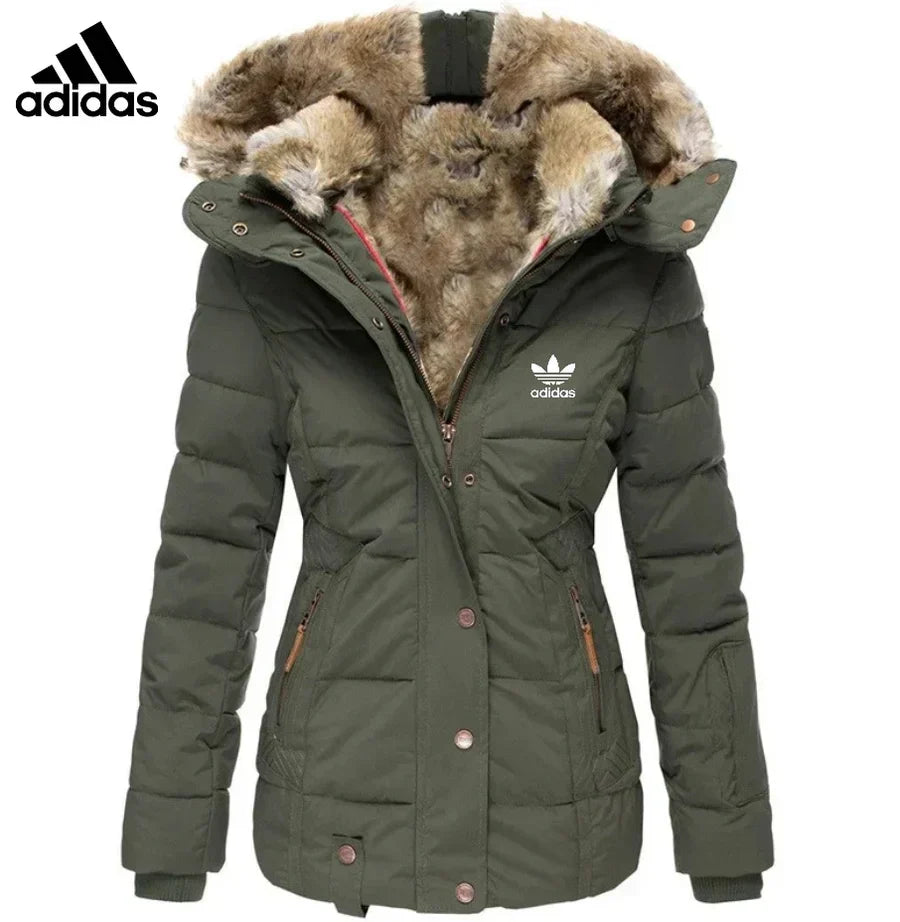 Adidas| Damenjacke mit Fell, Größe 25